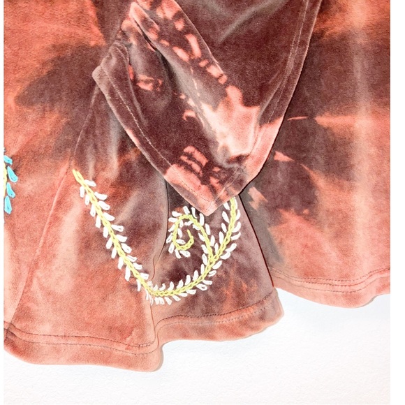 RISING INTERNATIONAL Bleached Tie Dye Velour Ruched Skirt with Pockets SZ: Small - Picture 11 of 12